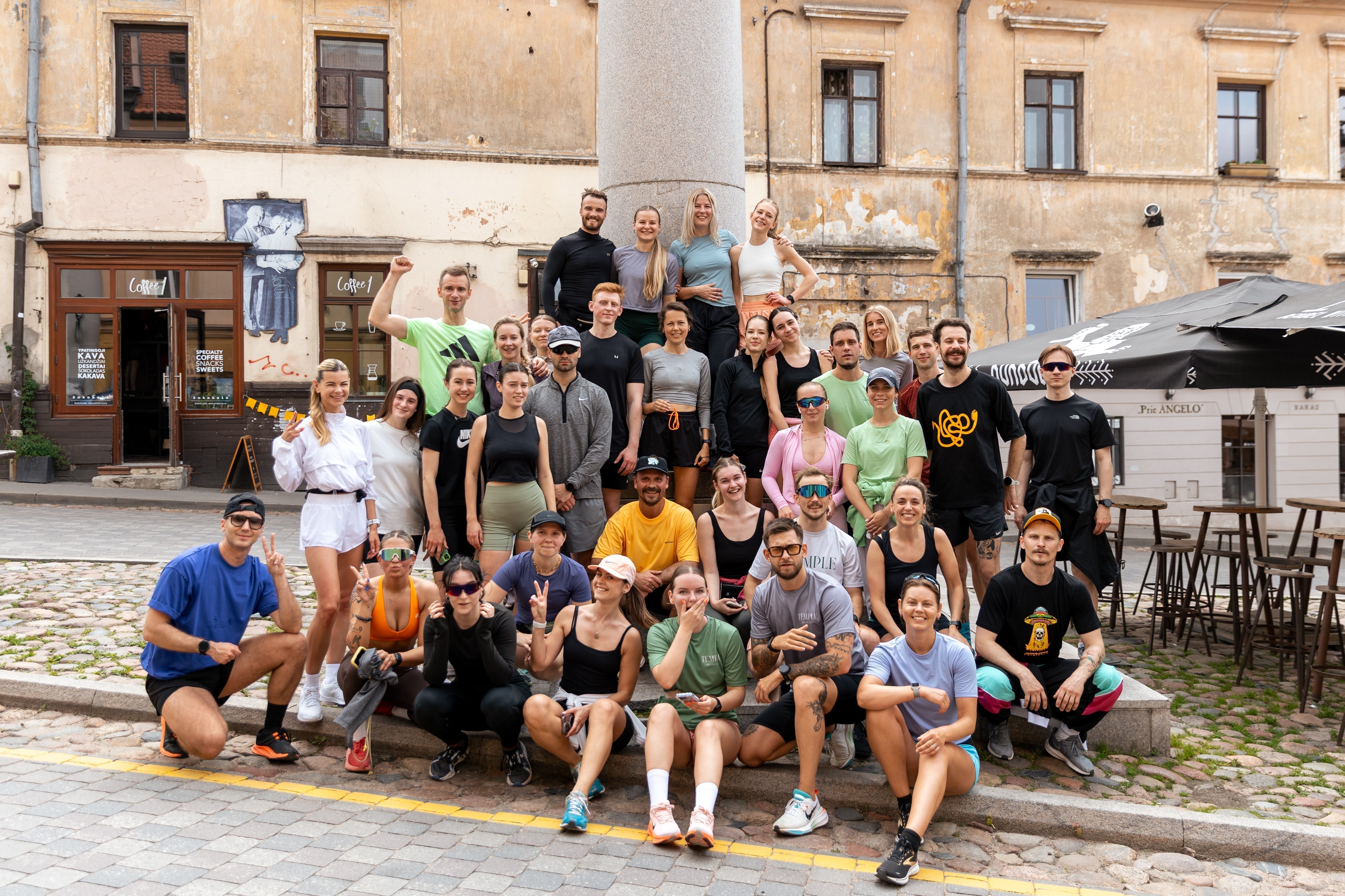 A.Bružo parduotuvei – dveji. Į neįprastą gimtadienio šventę Užupyje rinkosi ir žymūs žmonės