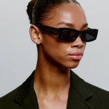 Frida Black