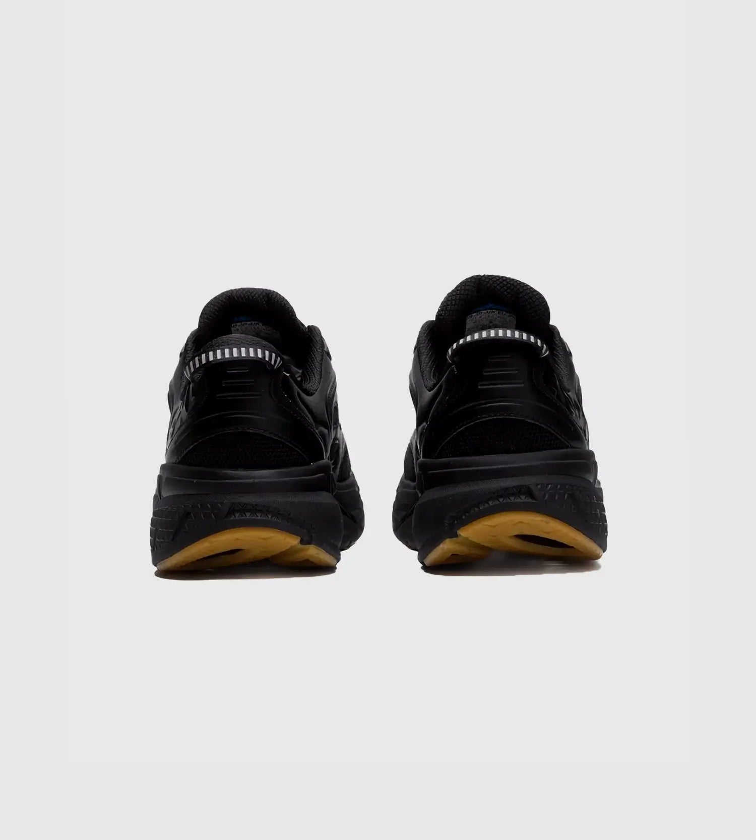 HOKA U CLIFTON L ATHLETICS BLACK/BLACK