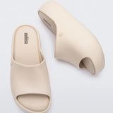 Free Platform Slide Beige