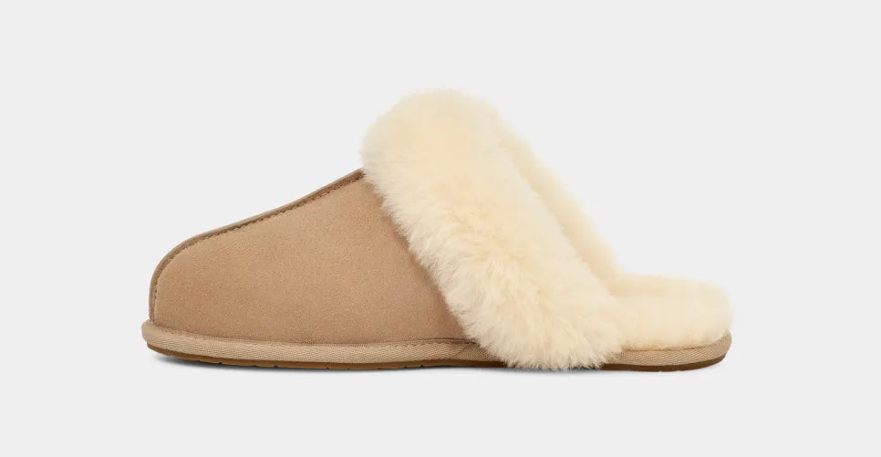 UGG Scuffette II Slipper Sand