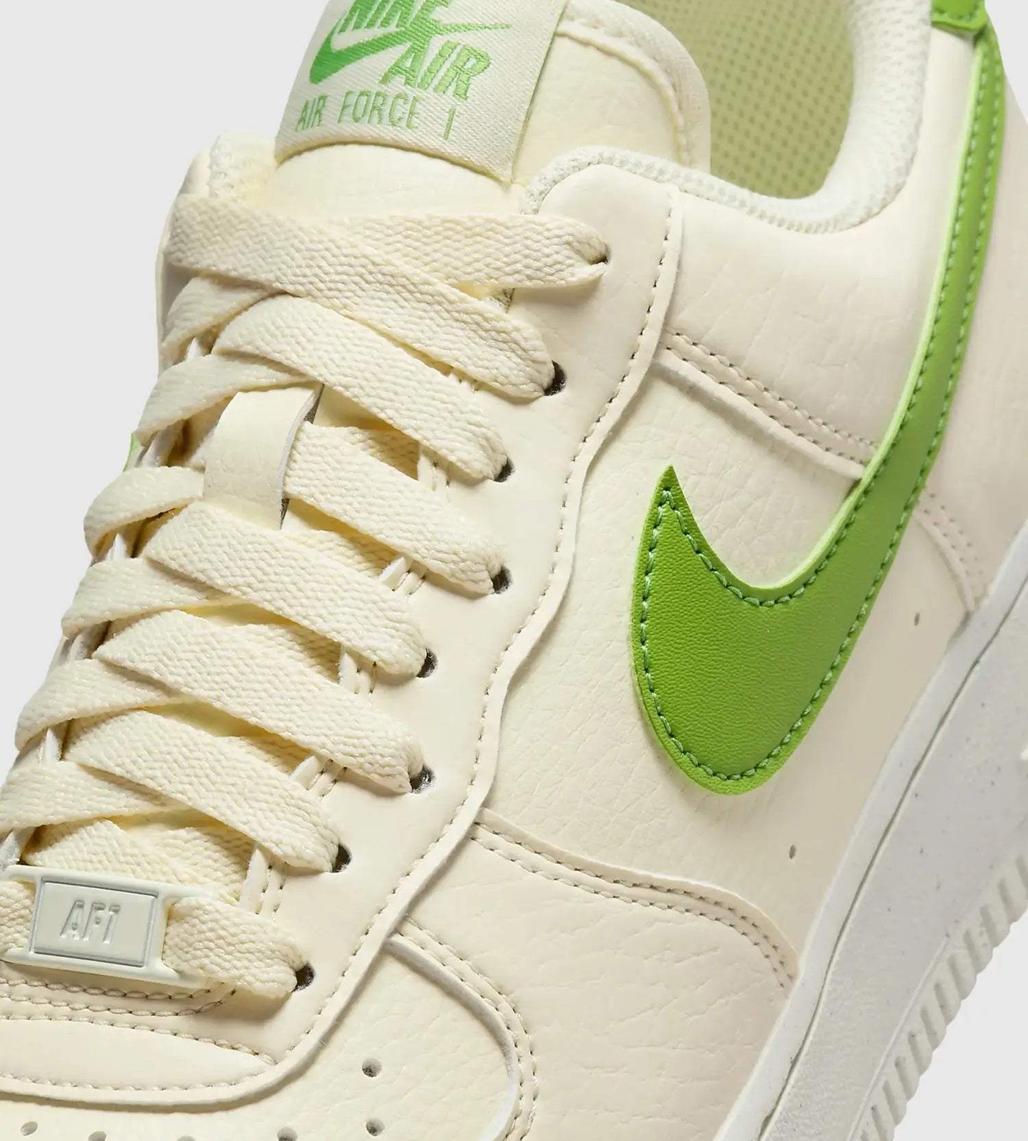 SPORTBAČIAI NIKE AIR FORCE 1 '07 SE DV3808-102