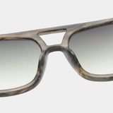 Kaya Striped Horn