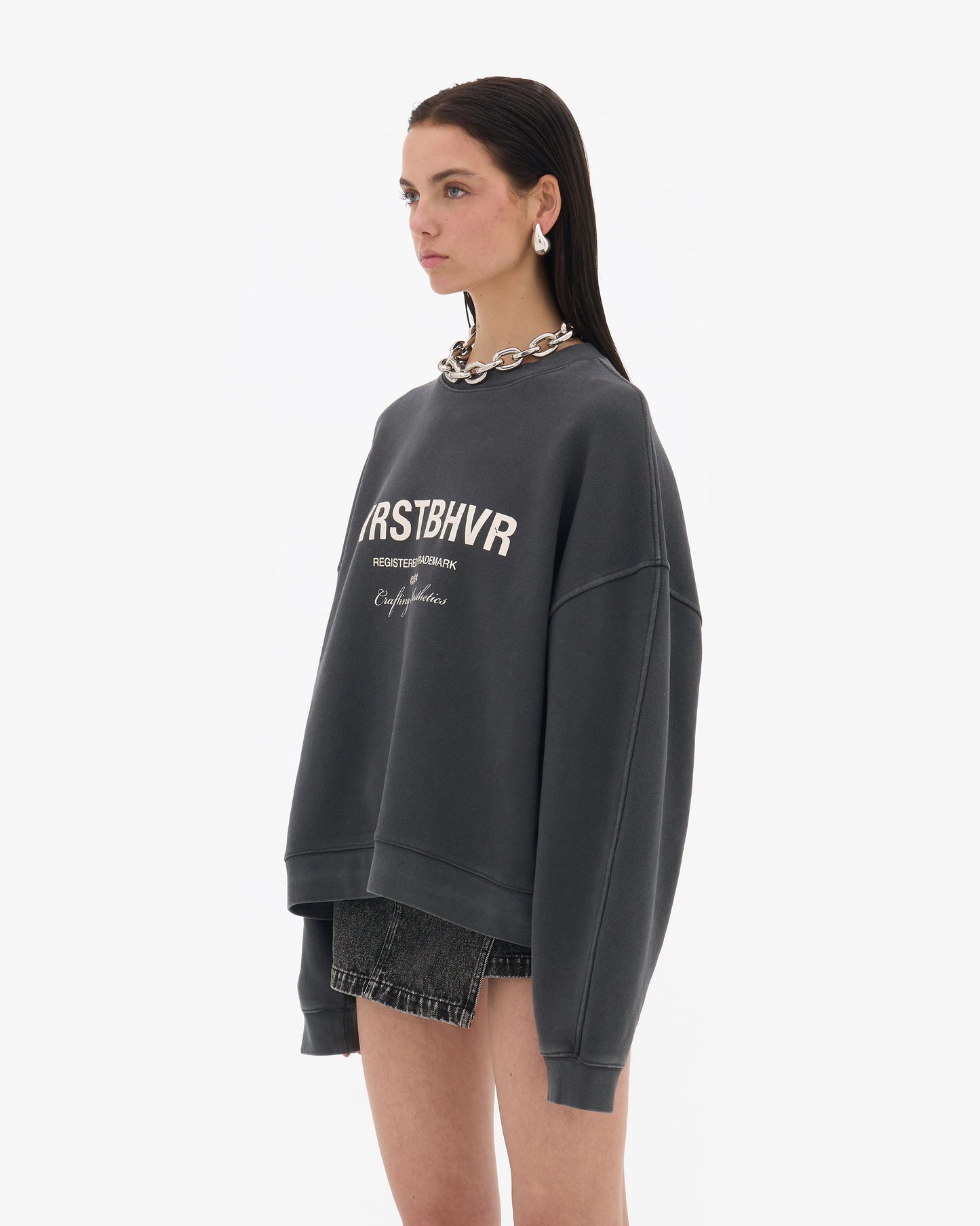 WRSTBHVR MECK BLACK VINTAGE SWEATSHIRT