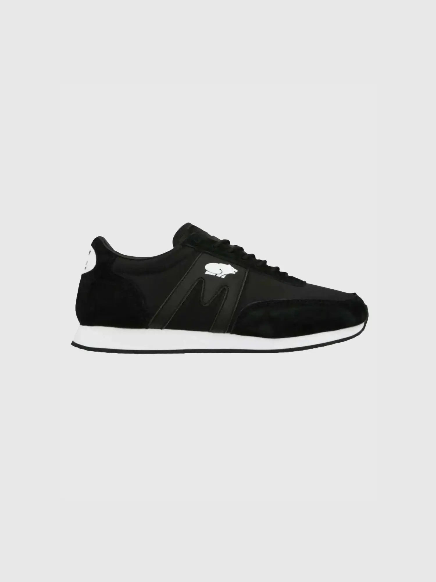 Sportbačiai KARHU ALBATROSS 82 BLACK/BLACK