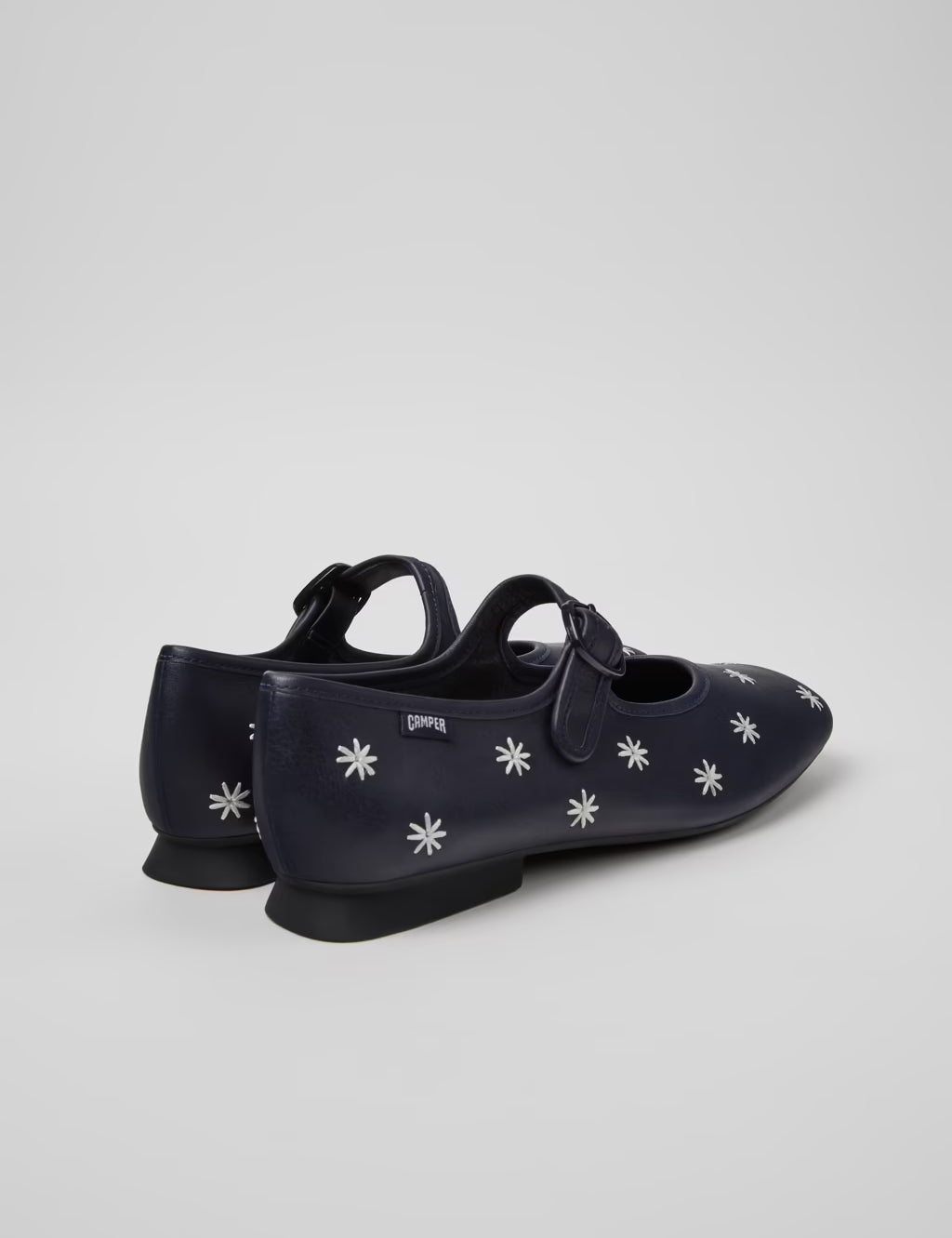 Casi Myra Flowers Blue