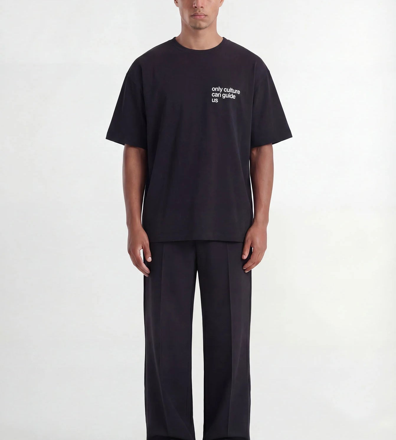 Oshimi Black T-Shirt