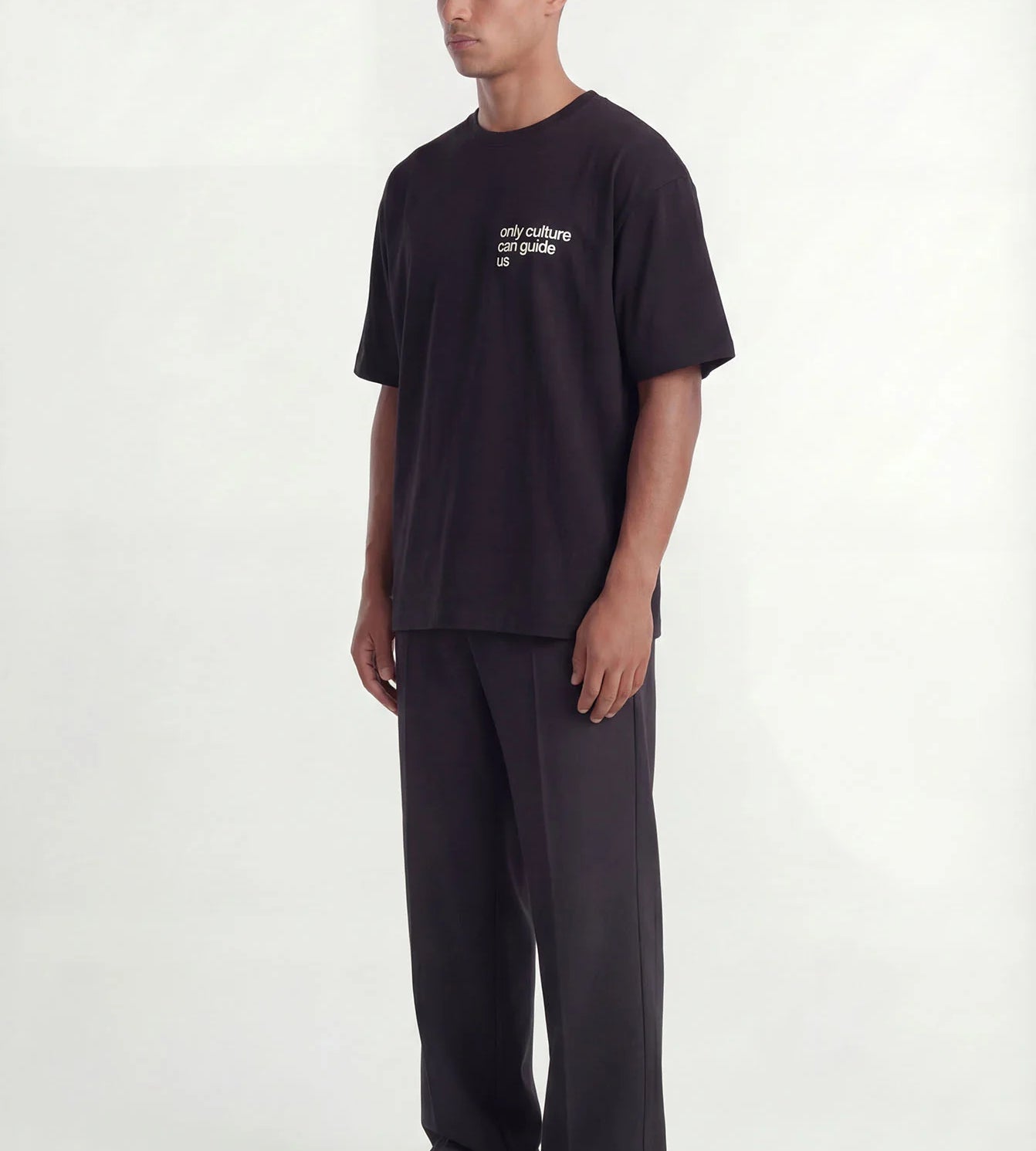 Oshimi Black T-Shirt