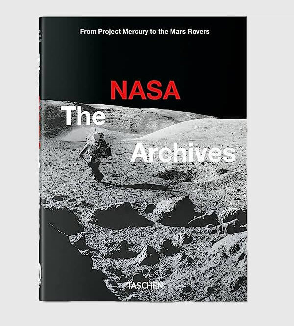 Knyga THE NASA ARCHIVES