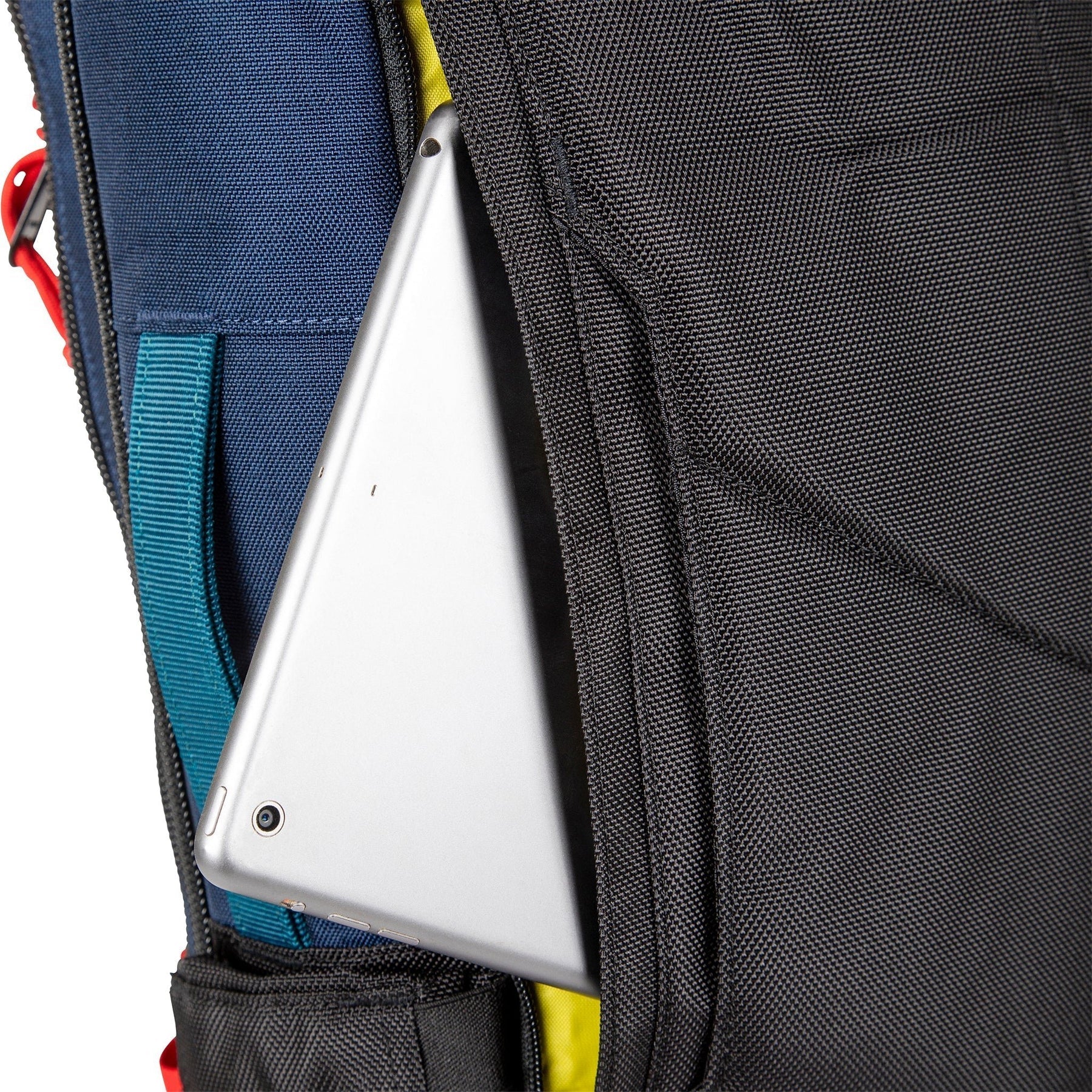 Global Travel Bag 30L Woodland / Elmwood