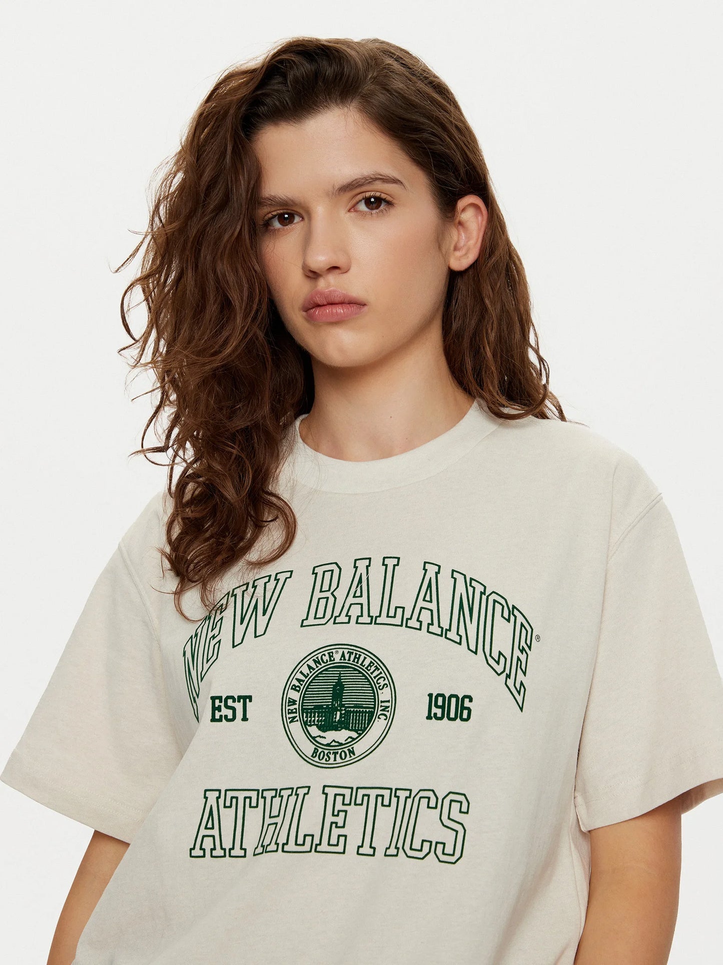 New Balance Athletics Oversized Crest T-Shirt