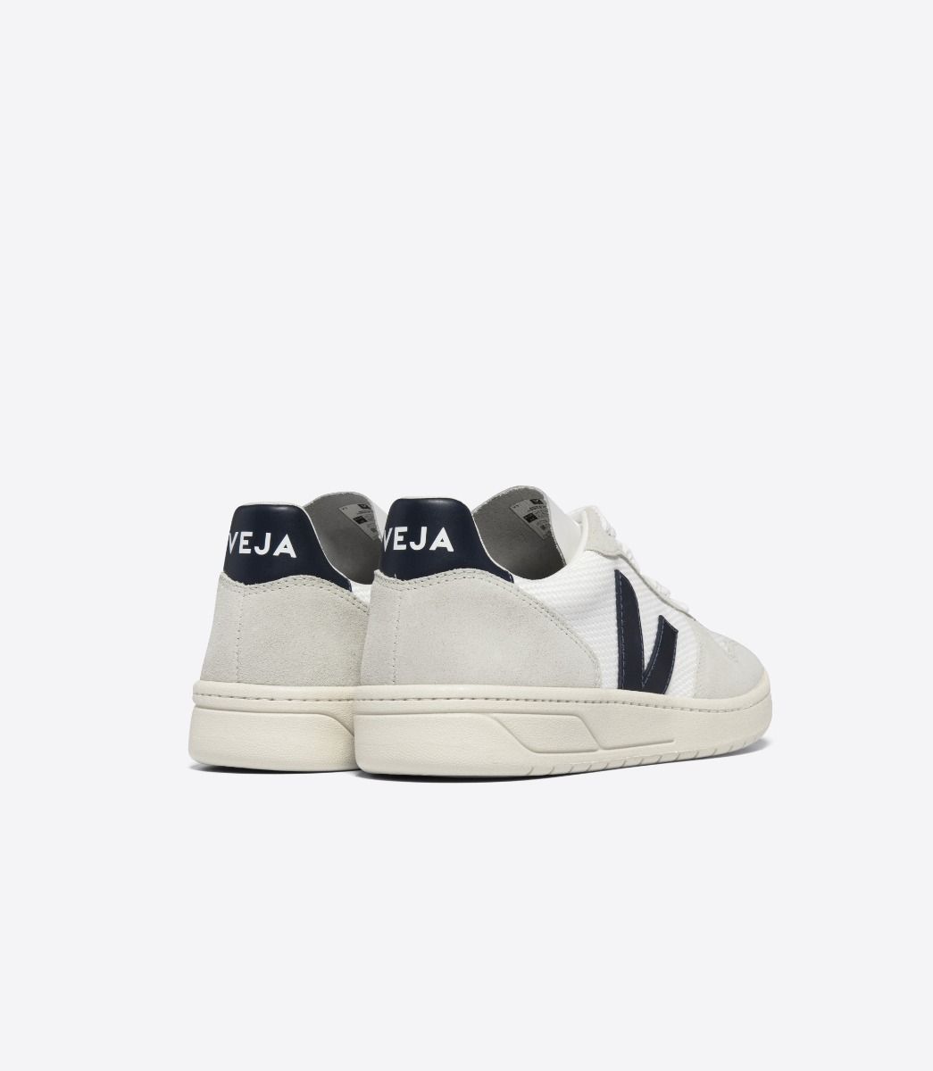 VEJA V-10 CWL WHITE BLACK